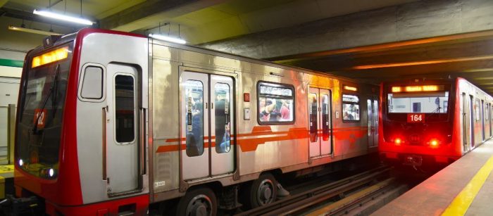 Pago sin contacto llega al transporte público: Metro y Tren Nos aceptarán tarjetas bancarias