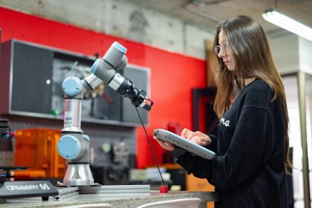 Sumar más mujeres a la Ingeniería