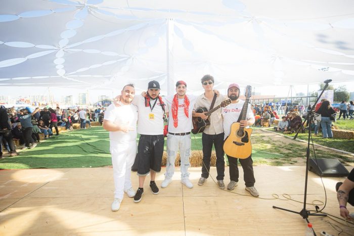 “El folclore también tiene nuevas voces”: la apuesta urbana de Martín Acertijo en Olmué