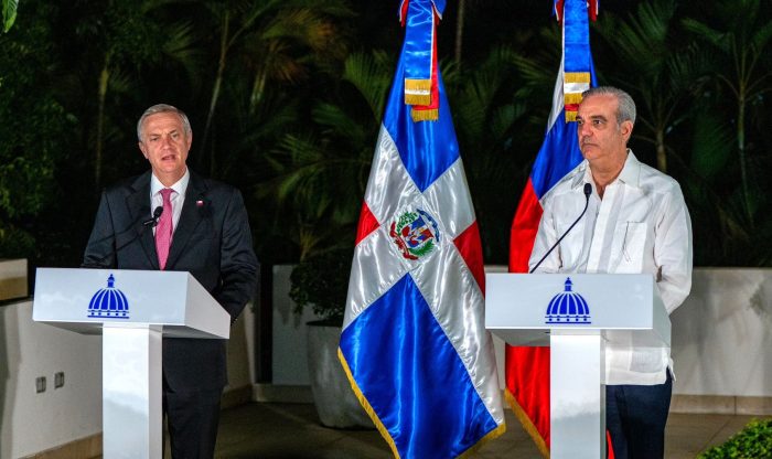 Seguridad fronteriza y turismo marcan visita de Kast a Republica Dominicana