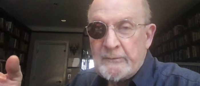 Salman Rushdie: “No creo en la vida después de la muerte, pero es una ficción muy útil”