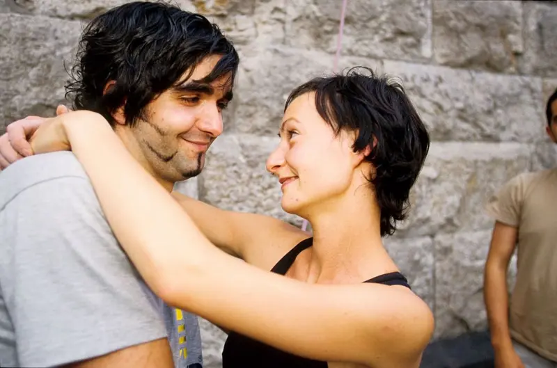 La ciencia de las almas gemelas: ¿existe realmente alguien idóneo para ti?