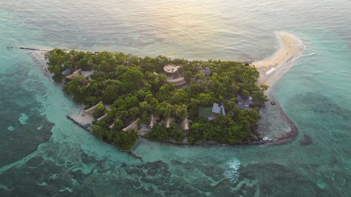 Isla Corona en Colombia: el destino privado y sostenible que abre sus puertas en el Caribe