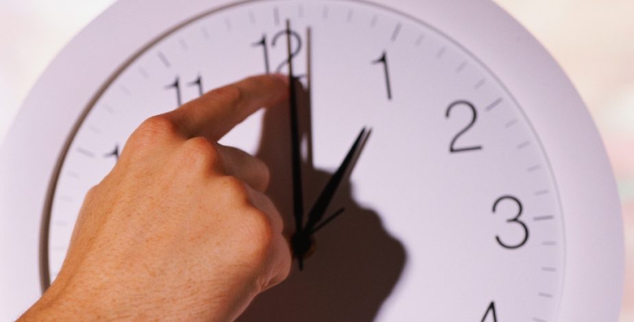 Cambio de hora en Chile: ya hay fecha para el horario de invierno 2026