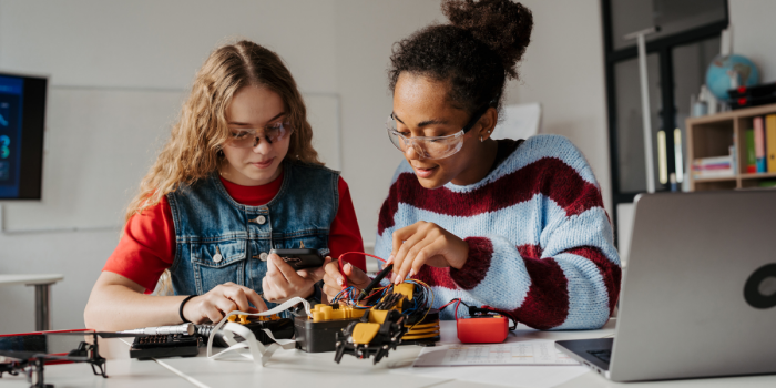 El futuro empieza cuando una niña se pregunta “¿y si…?”