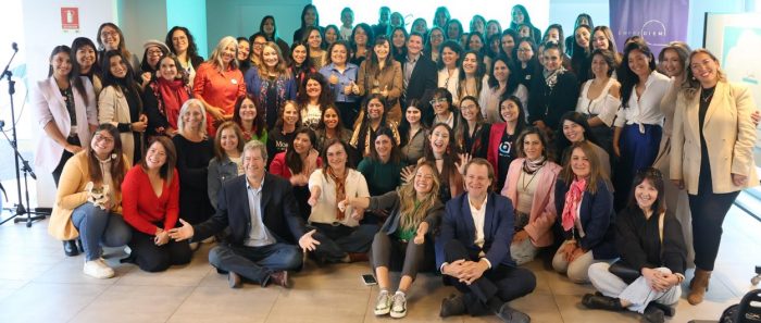 Escuela Mujer Sustentable lanza capacitación gratuita en sostenibilidad, ventas y STEM