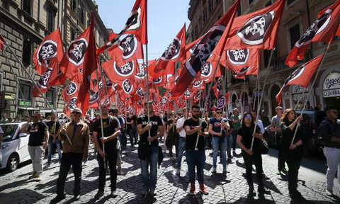 Tribunal italiano condena a 12 miembros de CasaPound por reorganización del partido fascista