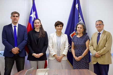 Transición en Salud: Chomali alerta por ajuste presupuestario tras reunión con Aguilera