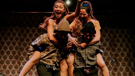 “La Remolienda” vuelve a Mori Vitacura con humor, poesía y memoria del teatro chileno