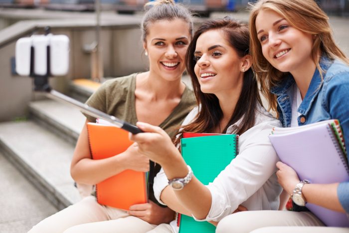 Mujeres: ¿deben cambiar sus opciones de estudio?