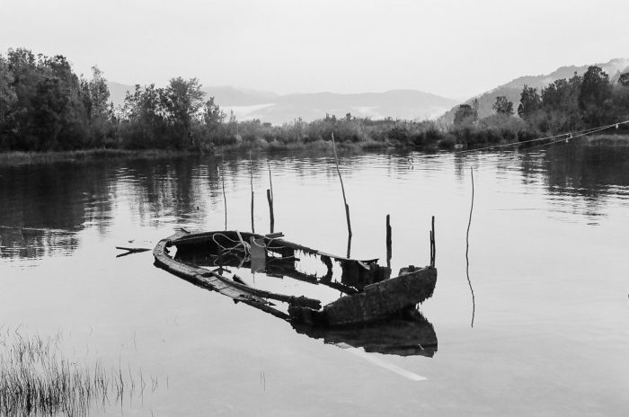 Presentación de fotolibro “La Isla Perdida” en Galería Flach