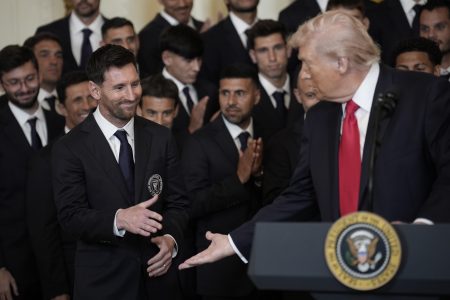 Trump recibe en la Casa Blanca a Messi y al Inter Miami: "Puede que seas mejor que Pelé"
