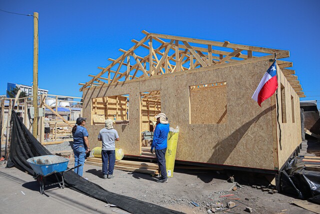 Por insultos a damnificados desde cuenta troll: cae jefe de comunicaciones del Serviu Biobío