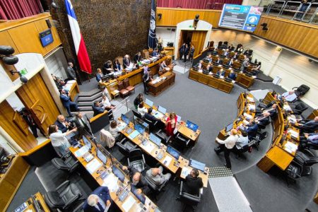 La última esperanza: Senado define si vota reforma política a 24 horas del cambio de mando