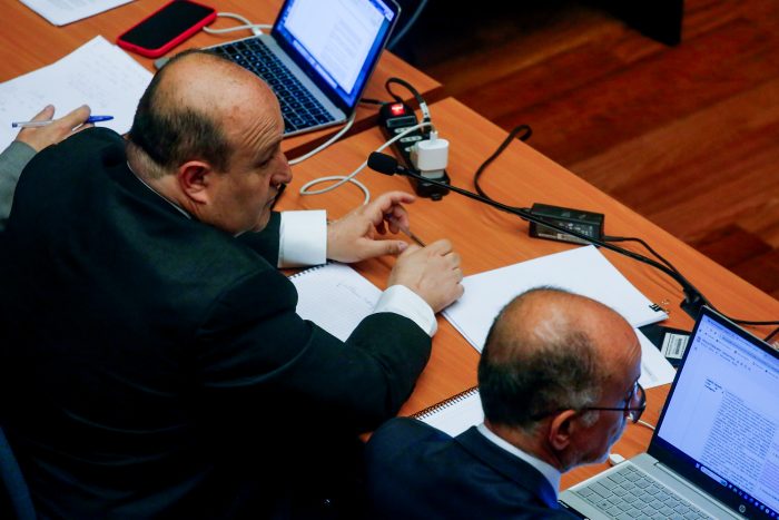 Caso Hermosilla: formalizan a exfiscal Guerra por cohecho, prevaricación y violación de secreto