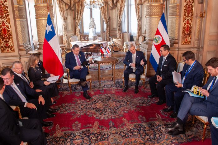 Kast inicia agenda diplomática con delegaciones extranjeras previo al cambio de mando