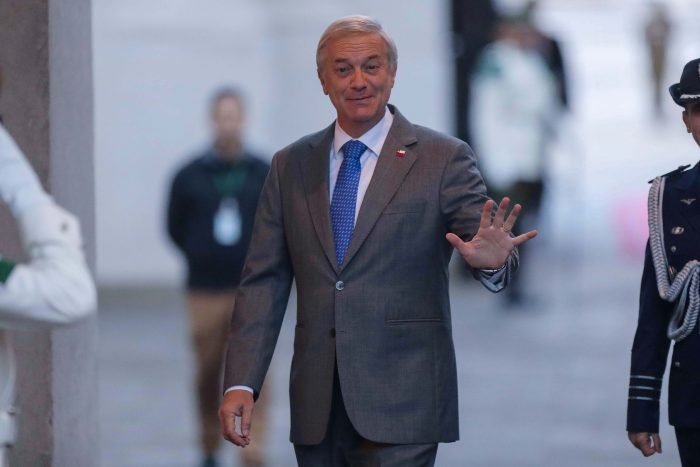 Presidente Kast pide a la ciudadanía que se manifieste “pacíficamente” por alza de combustibles