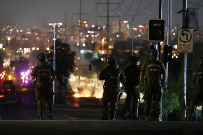 Primer Día del Joven Combatiente del Presidente Kast: una joven herida de bala y enfrentamientos