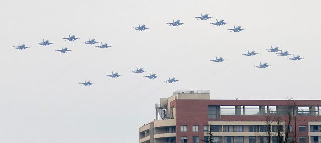 ¿Te asustó el ruido? FACH explica sobrevuelo y fuerte sonido en distintos sectores de Santiago