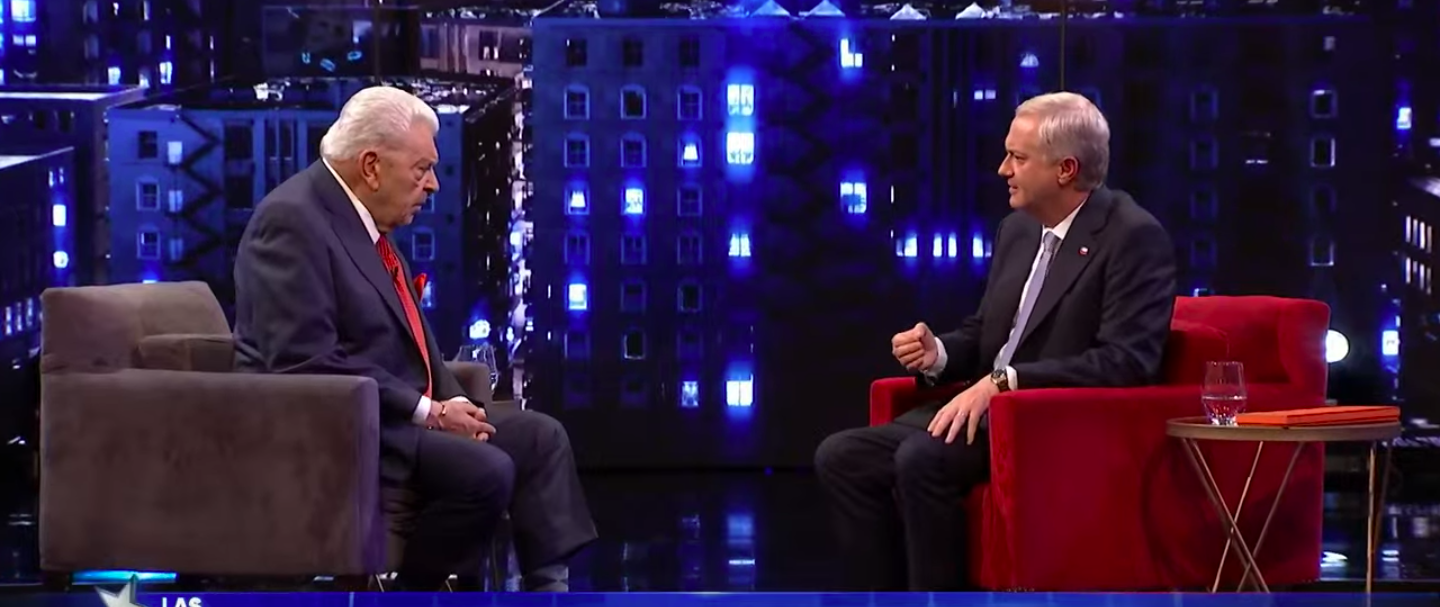 Presidente Kast baja el tono sobre expulsiones y habla de “mejorar” derechos sociales