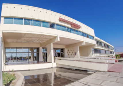 Emilio Rodríguez dejará la rectoría de U. de Tarapacá tras 16 años