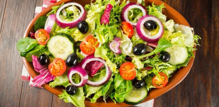 Dietas vegetarianas y cáncer: estudio muestra menor riesgo, pero requiere buena planificación