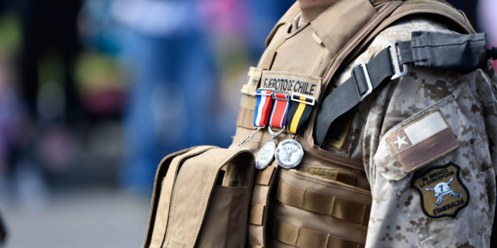 Perspectiva de género en FF.AA.: Gobierno retira política de Defensa para revisión de su contenido