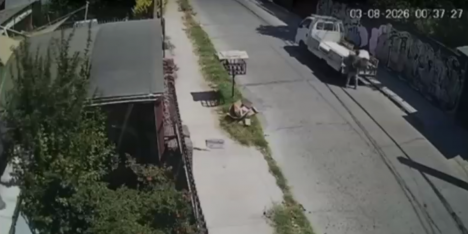 PDI detiene a conductor que abandonó cadáver frente a casa de alcaldesa de Quinta Normal