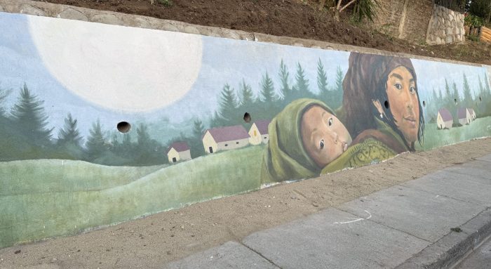 Murales de Mujer fortalece identidad local con arte femenino en Lo Barnechea