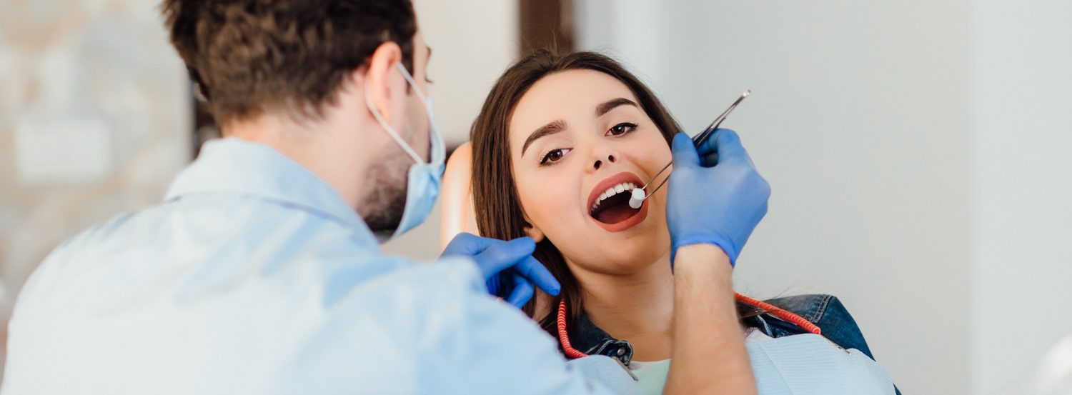 238 días: el costo social de postergar la salud bucal