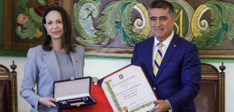 Las llaves de Santiago no son un trofeo político