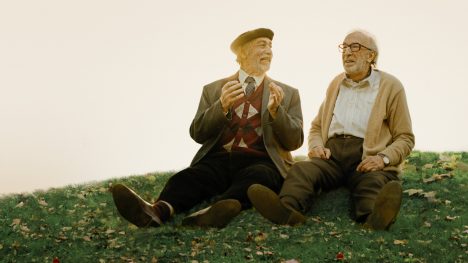 El banco del parque y la soledad de la vejez