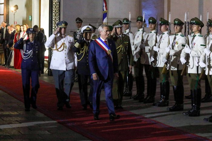 José Antonio Kast comienza la parte final de cambio de mando y ya está en La Moneda