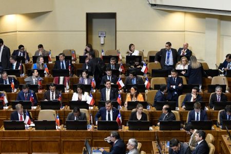 Nuevo Congreso: republicanos toman el mando de las comisiones y oposición parte el ciclo dividida