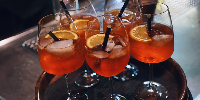 El “bebedor de fin de semana”: especialistas advierten sobre la adicción silenciosa al alcohol