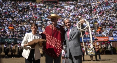 Presidente Kast asiste a Campeonato Nacional de Rodeo y hace llamado a "mantener las tradiciones"