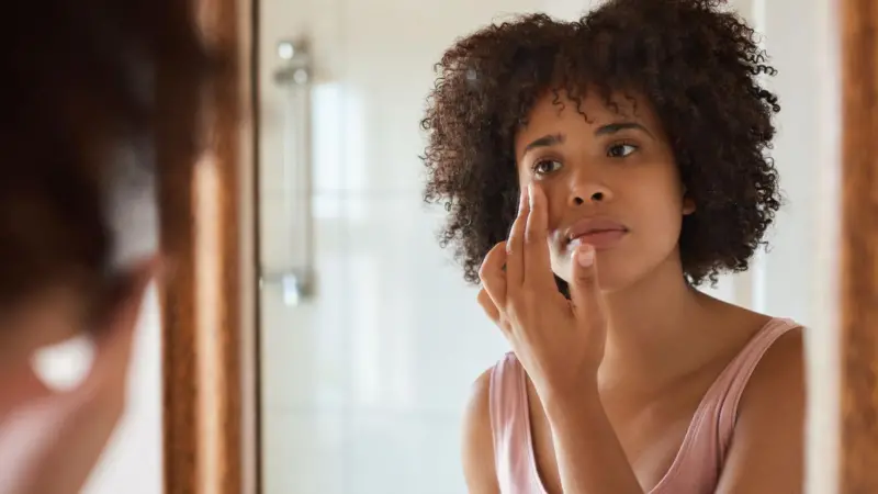 Cómo el estrés afecta a tu piel (y qué puedes hacer al respecto)