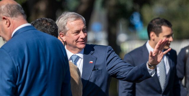 Presidente Kast se atrinchera tras caída en encuestas: “Estamos en una situación difícil”