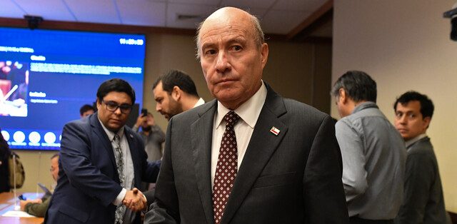 Gobierno logra aprobar en comisión medidas para frenar precio del kerosene y dar bono a transporte