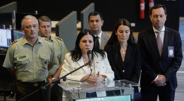 Violencia en colegios golpea al Gobierno: crimen en Calama presiona a Steinert y Arzola