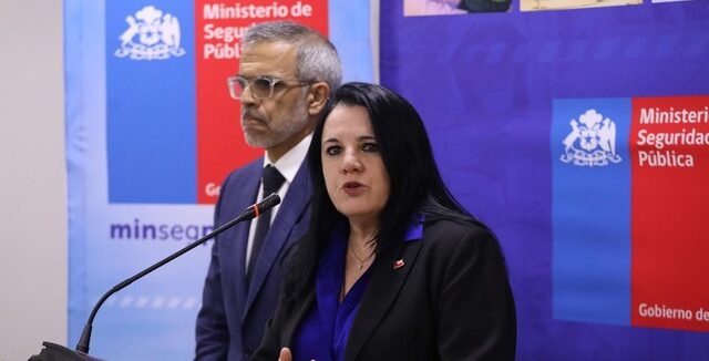 Retroexcavadora en Ministerio de Seguridad: Steinert desmantela unidad estratégica de coordinación