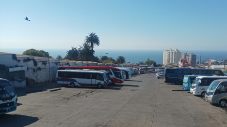 Bencinazo: pasajes de micros rurales suben 30%