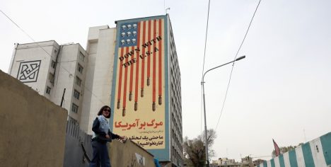 La guerra escala: Irán amenaza con cerrar Ormuz y castigar la zona tras ultimátum de Trump