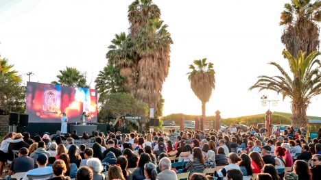 Ceremonia de la Luz en Cementerios Parque de Sendero