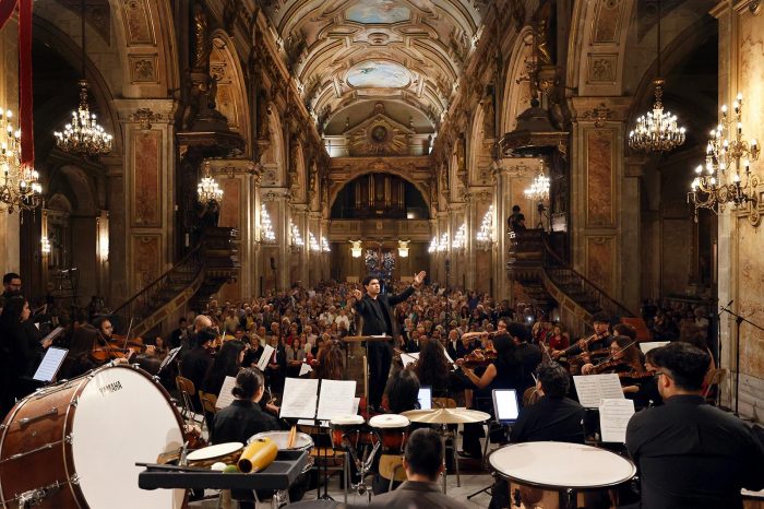 Catedral Metropolitana se repletó en homenaje a los 50 años de la Vicaría de la Solidaridad