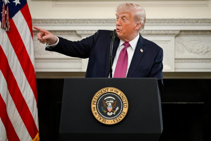 Trump da marcha atrás y anuncia alto el fuego indefinido para negociar con Irán