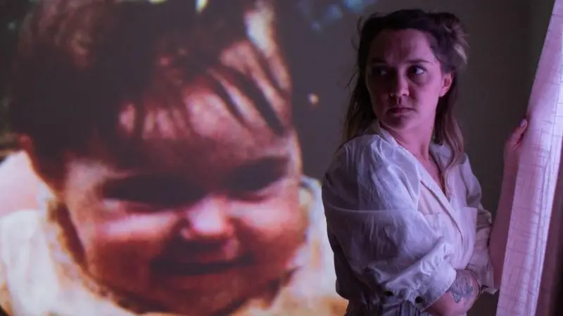 Mi abuelo abusó sexualmente de niños y mujeres, lo confronté con una cámara y esto es lo que aprendí