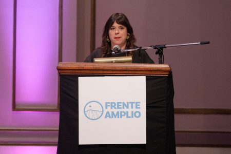 Constanza Martínez e "indolencia del Gobierno": "Ha sido de una desconexión bien brutal"