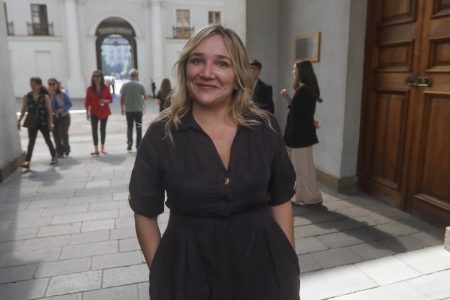 El oficialismo es la oposición del Gobierno: Hoffmann critica a Poduje por dichos sobre Quiroz