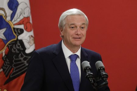 Presidente Kast se pone el parche antes de la herida: "No se cambia el Estado completo en un mes"